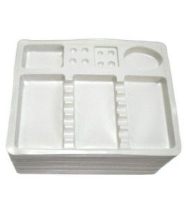 Tacki jednorazowe białe 100 szt.