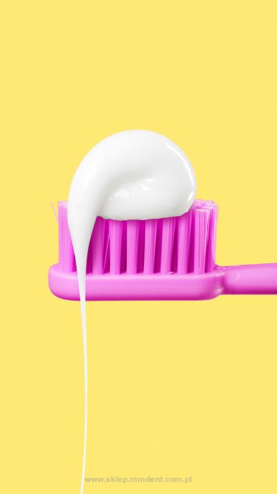 Fluor i fluoryzacja – prosty sposób na zdrowy uśmiech